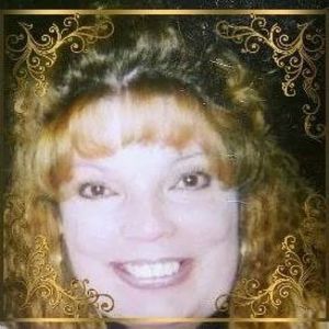 Meet your Posher, Janine